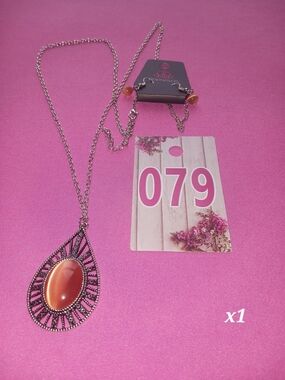 paparazzi Silver Teardrop Necklace with Peach Cabochon